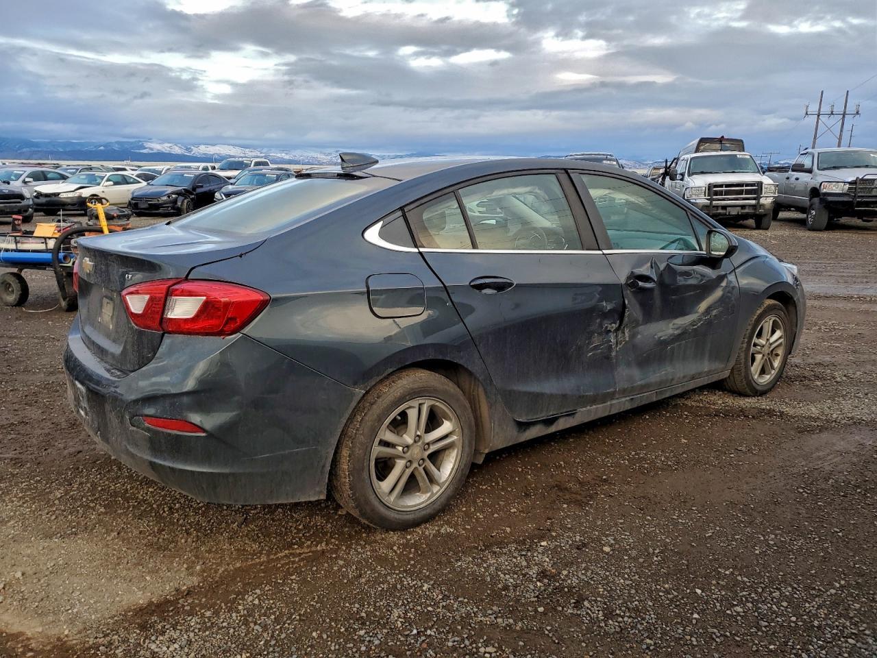 2018 Chevrolet Cruze Lt - Фото 3