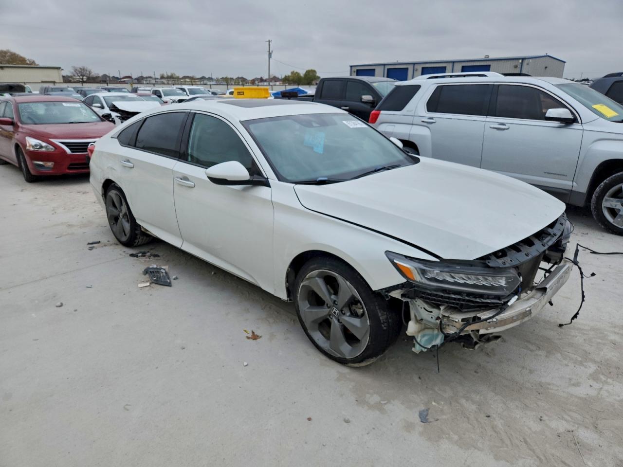 2019 Honda Accord Touring - Image 4