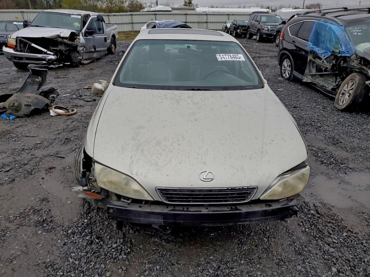 1999 Lexus Es 300 - Image 5