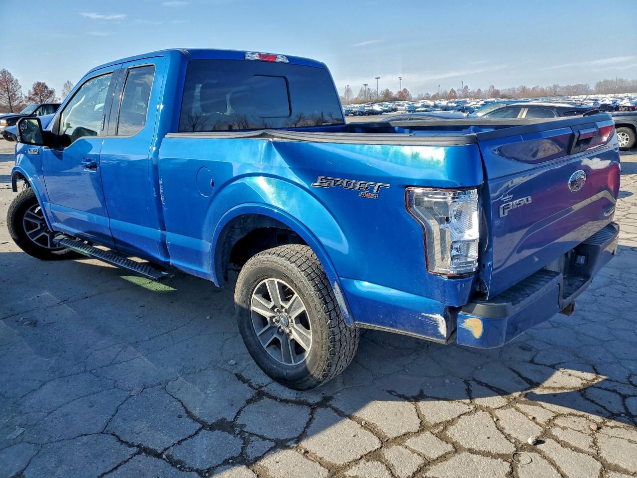 2017 Ford F150 Super Cab - Фото 2