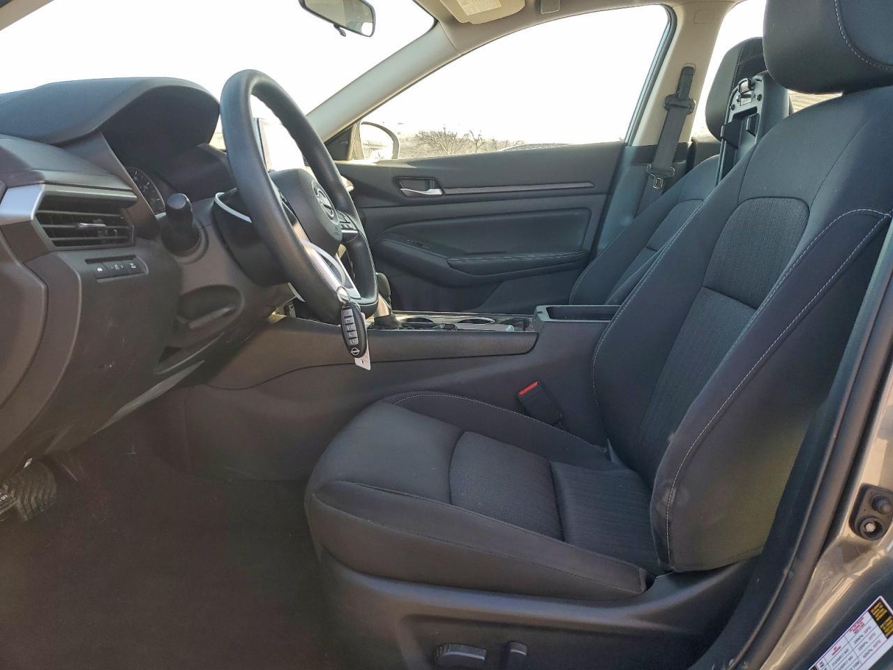 2024 Nissan Altima Sv - Image 7