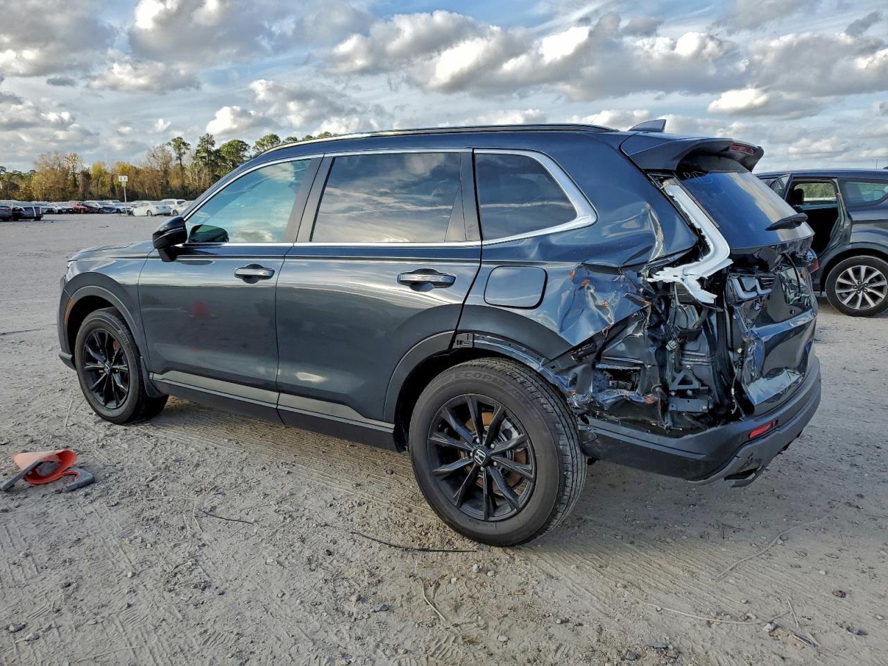 2025 Honda Cr-V Sport-L - Image 2