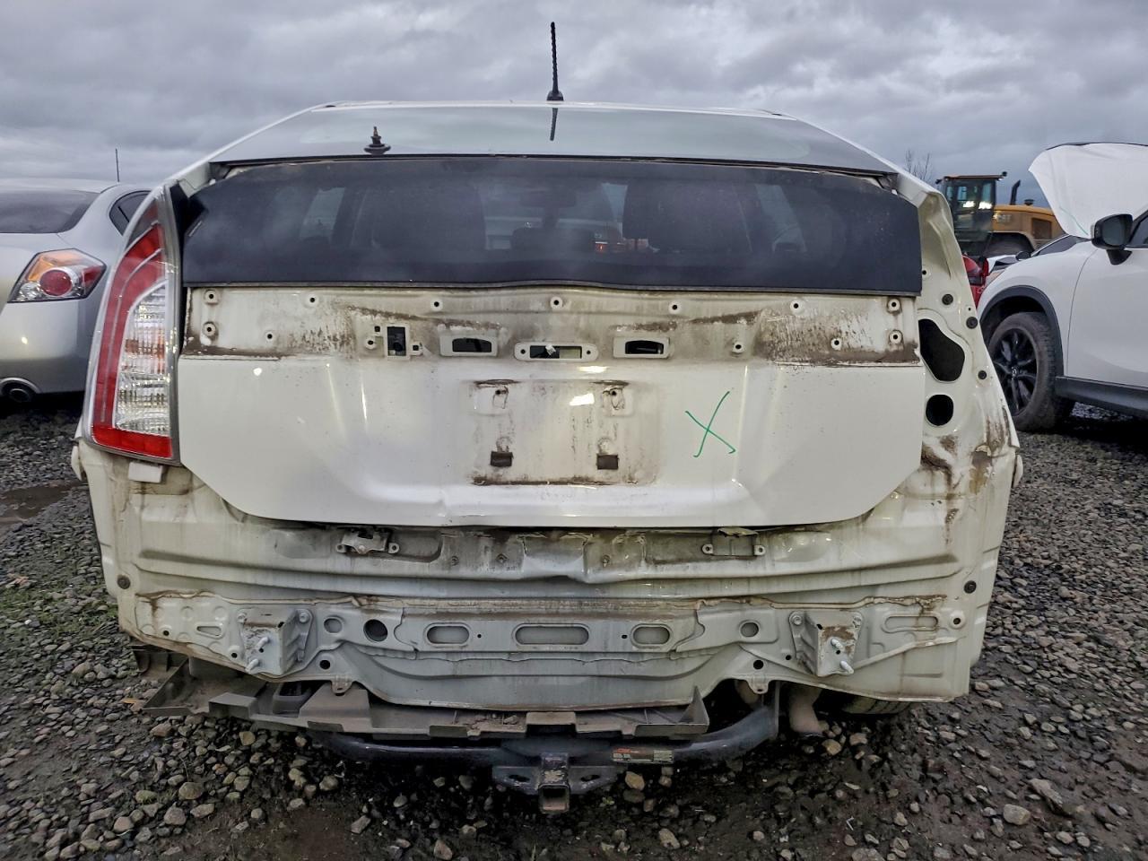 2015 Toyota Prius - Фото 6