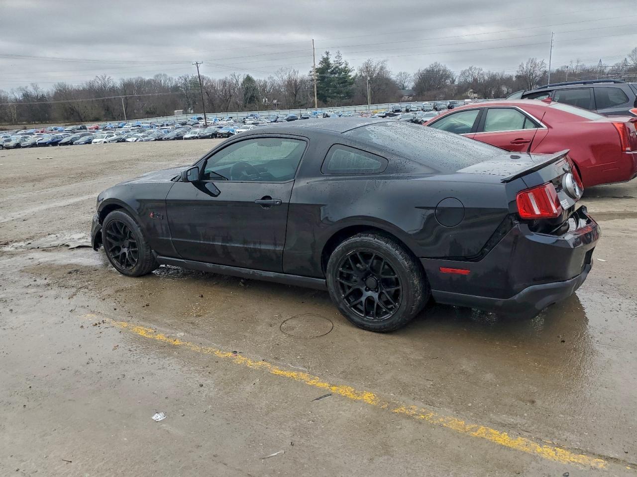 2011 Ford Mustang Gt - Фото 2