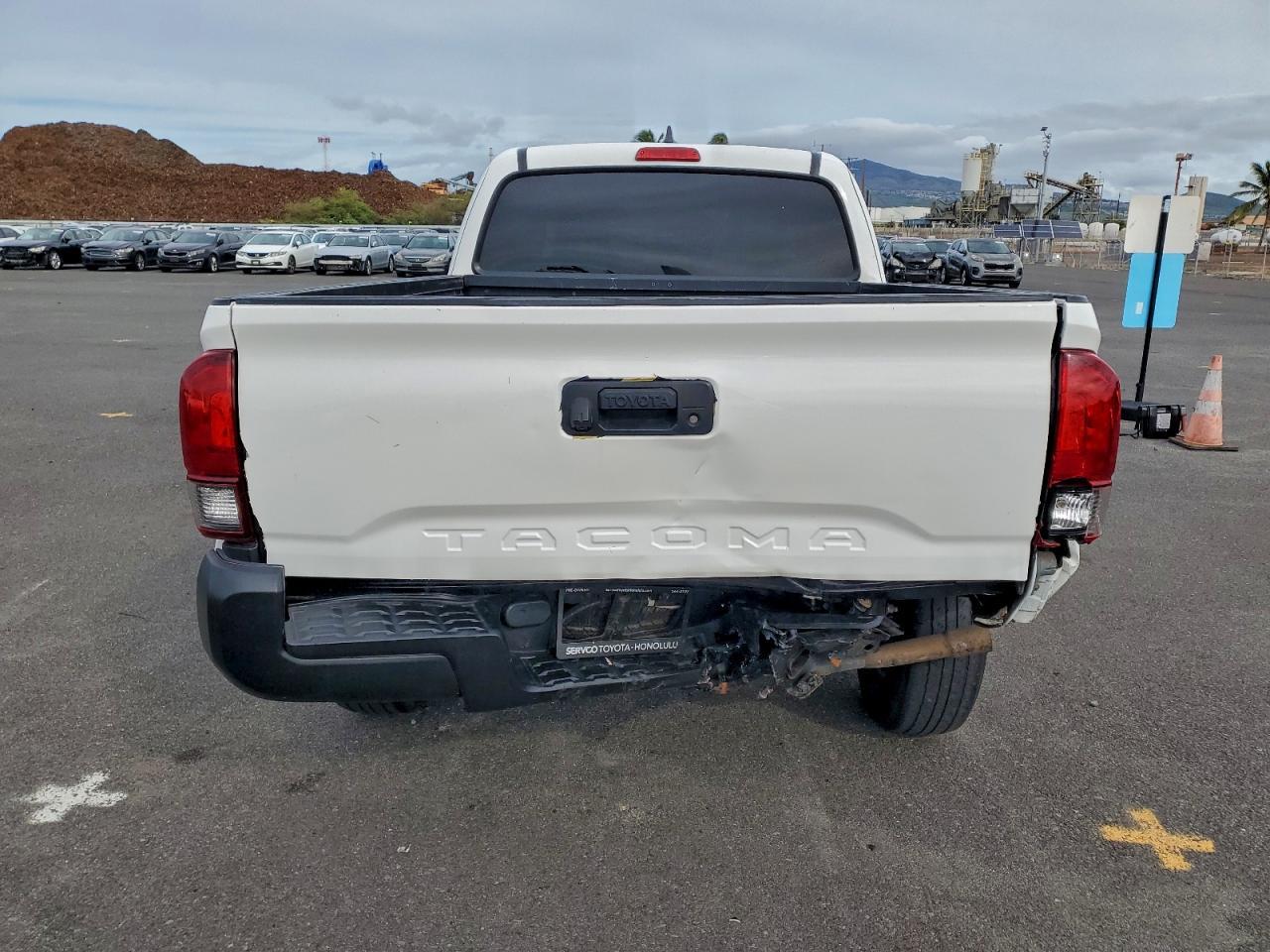 2021 Toyota Tacoma Access Cab - Image 6