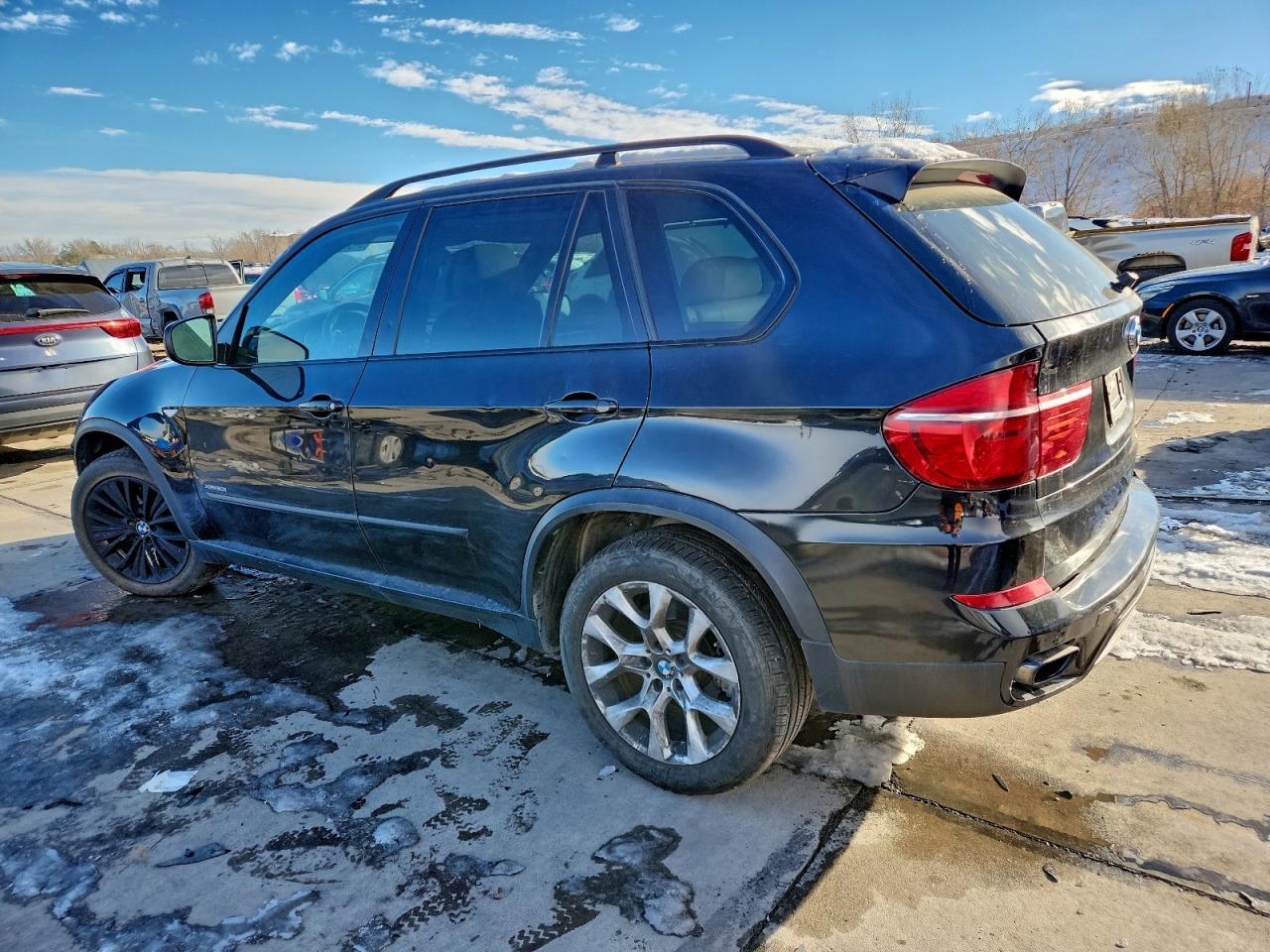 2013 BMW X5 xDrive50I - Image 2