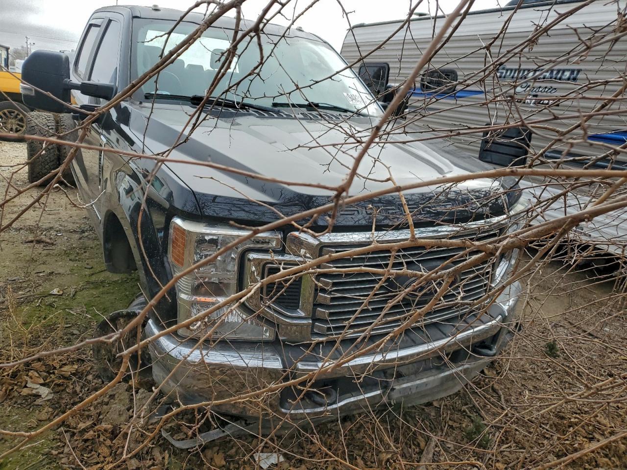 2020 Ford F350 Super Duty - Image 5