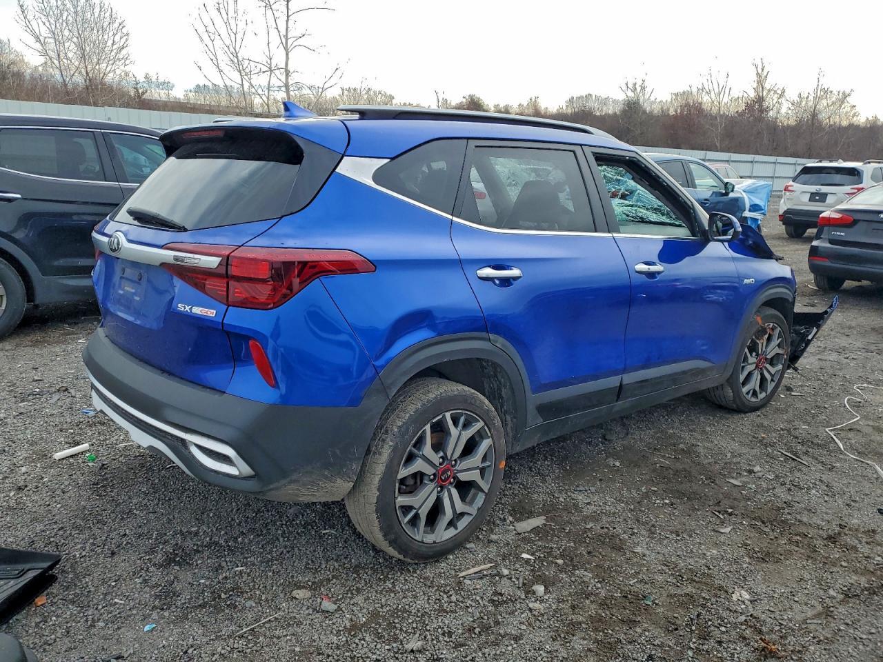 2021 Kia Seltos Sx - Фото 3