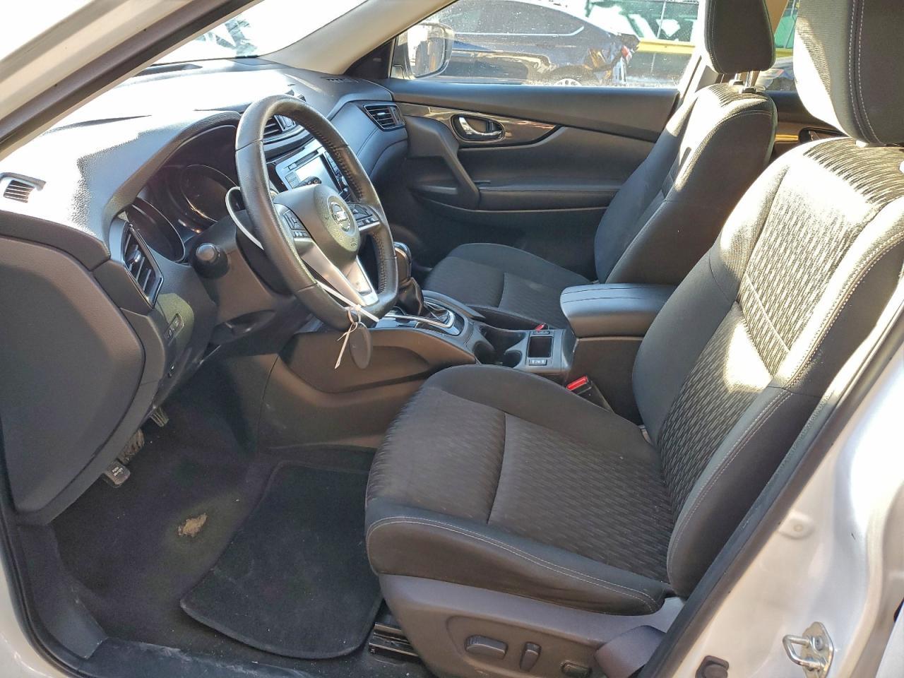 2019 Nissan Rogue S - Фото 7