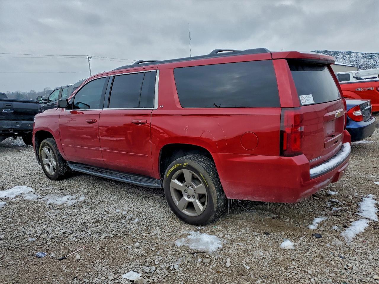 2015 Chevrolet Suburban K1500 Lt - Фото 2