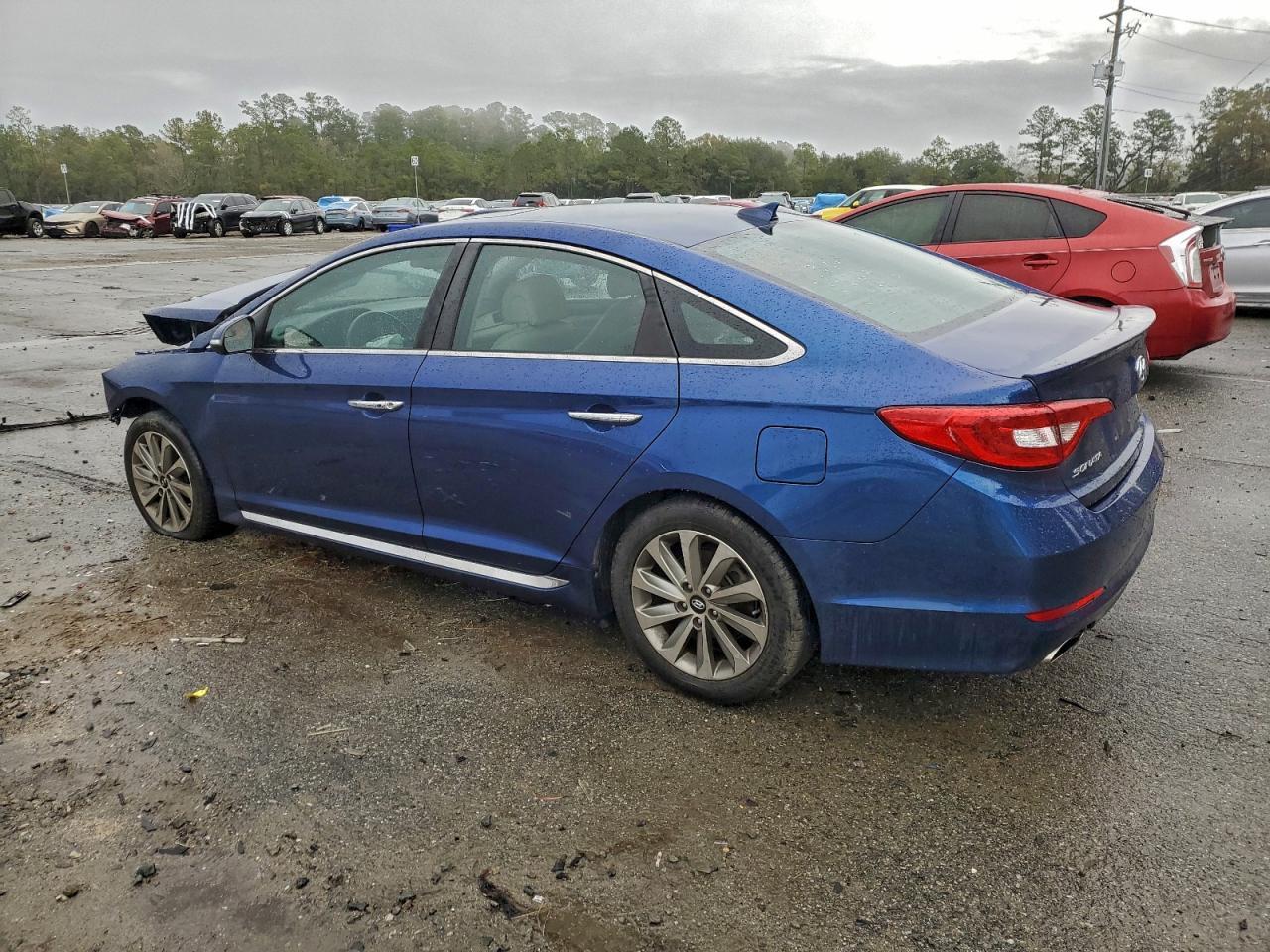 2017 Hyundai Sonata Sport - Фото 2