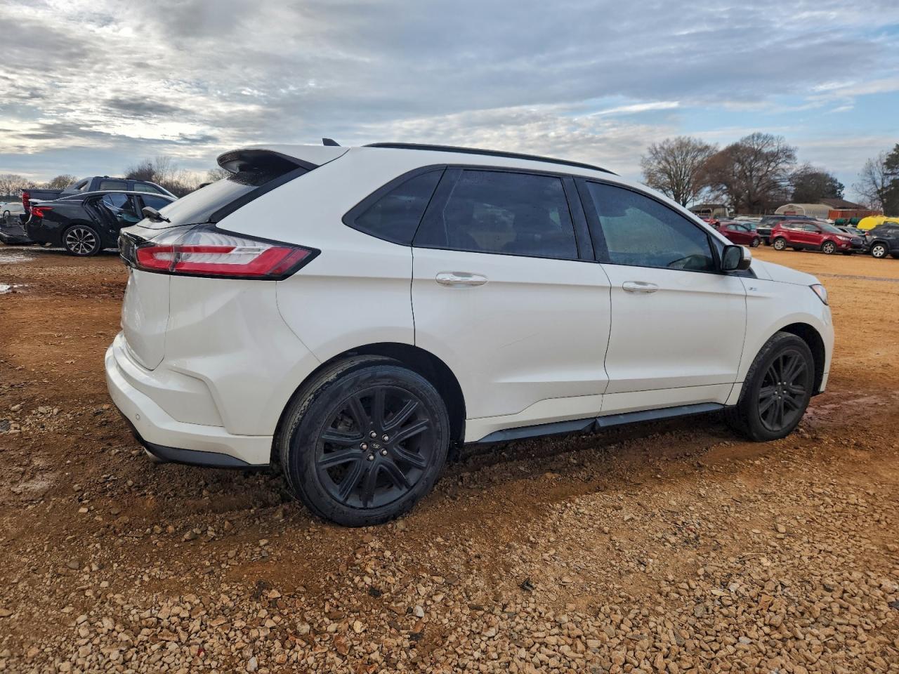 2020 Ford Edge Sel - Фото 3