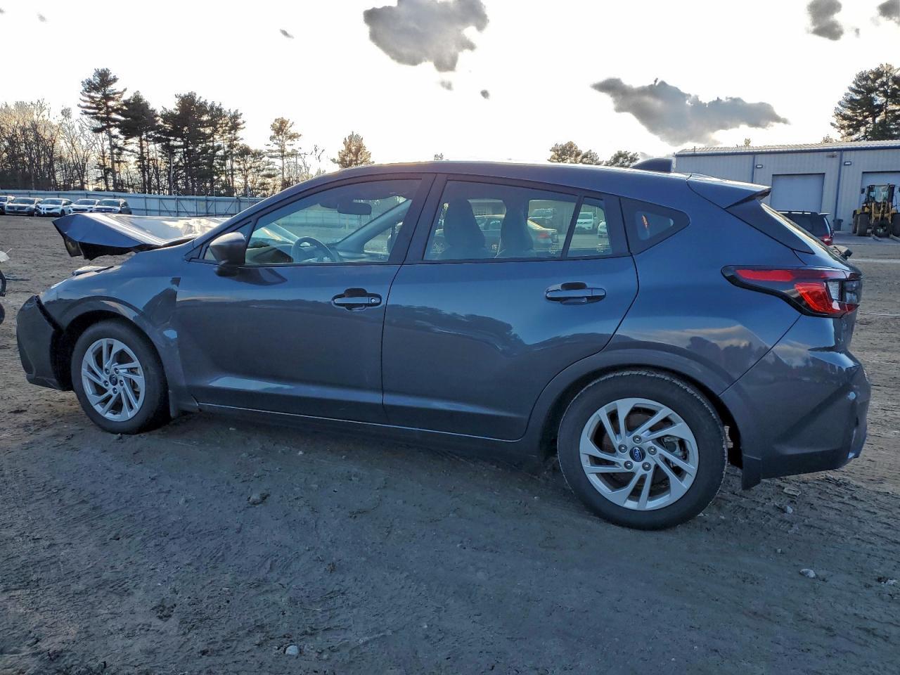 2025 Subaru Impreza - Фото 2