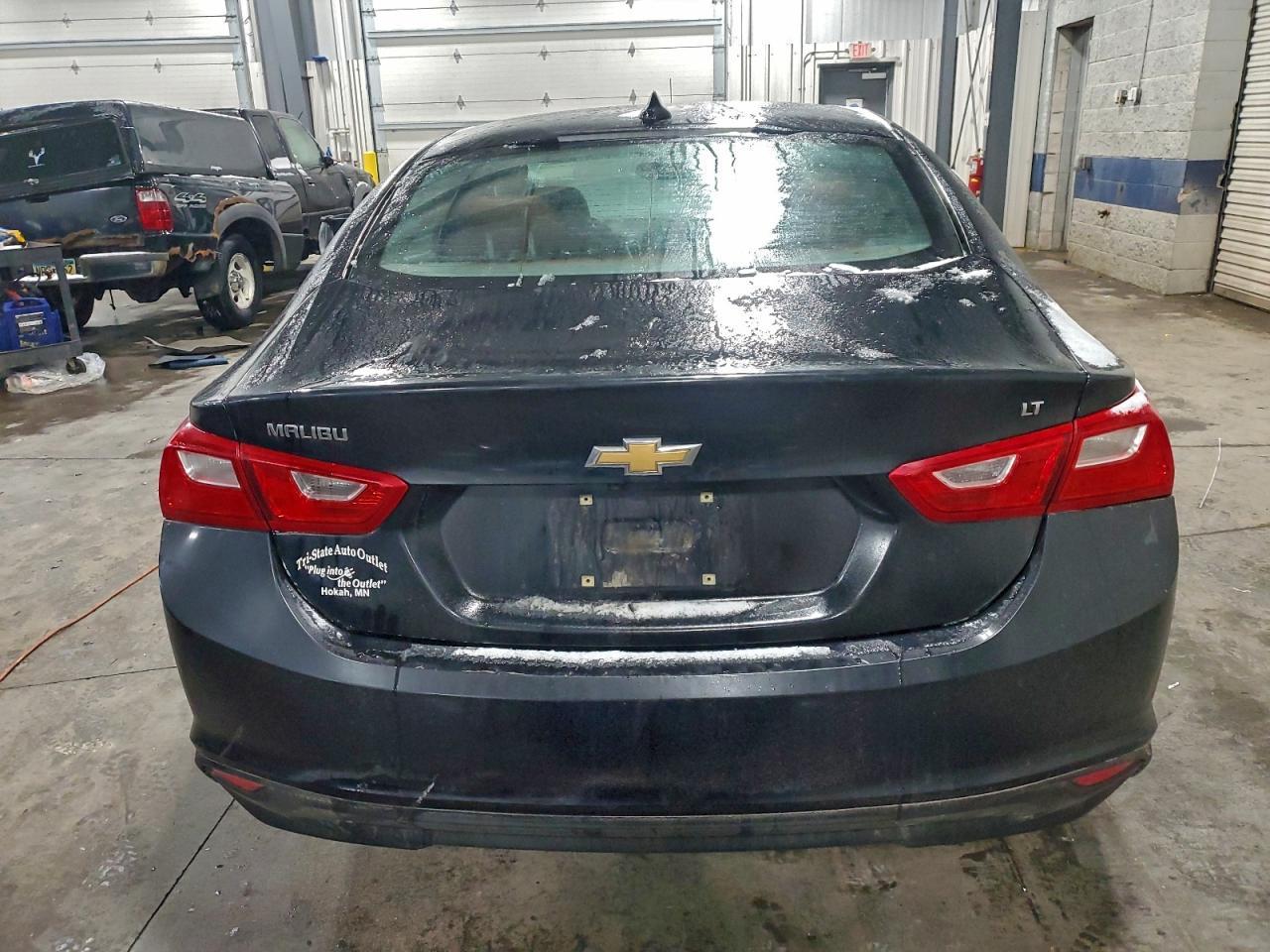 2017 Chevrolet Malibu Lt - Image 6