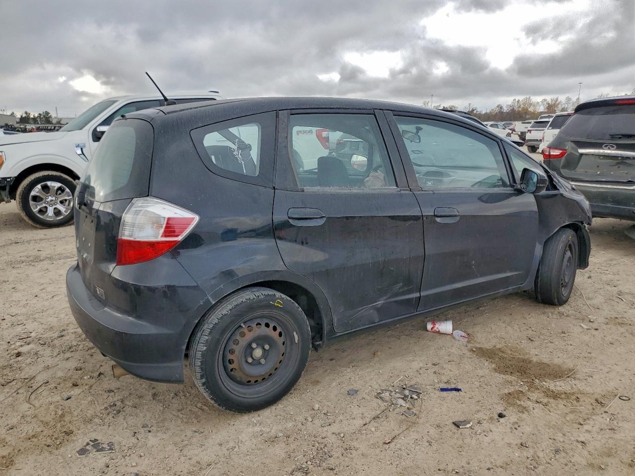 2013 Honda Fit - Image 3