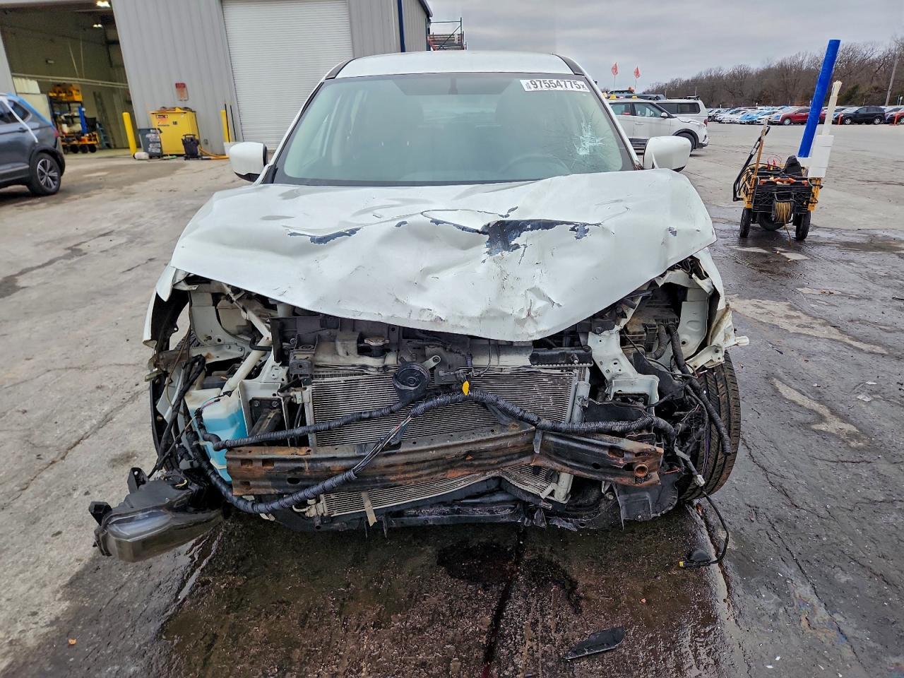 2017 Nissan Rogue S - Фото 5