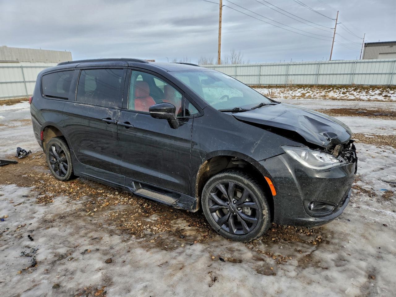 2020 Chrysler Pacifica Limited - Фото 4
