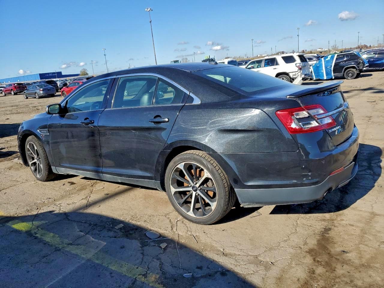 2015 Ford Taurus Sho - Image 2