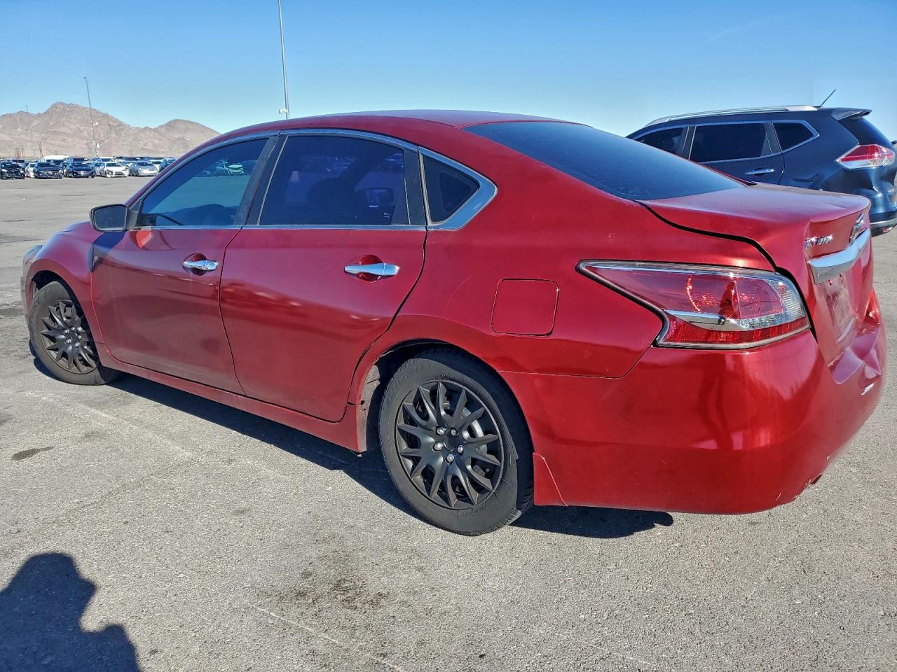 2015 Nissan Altima 2.5 - Фото 2
