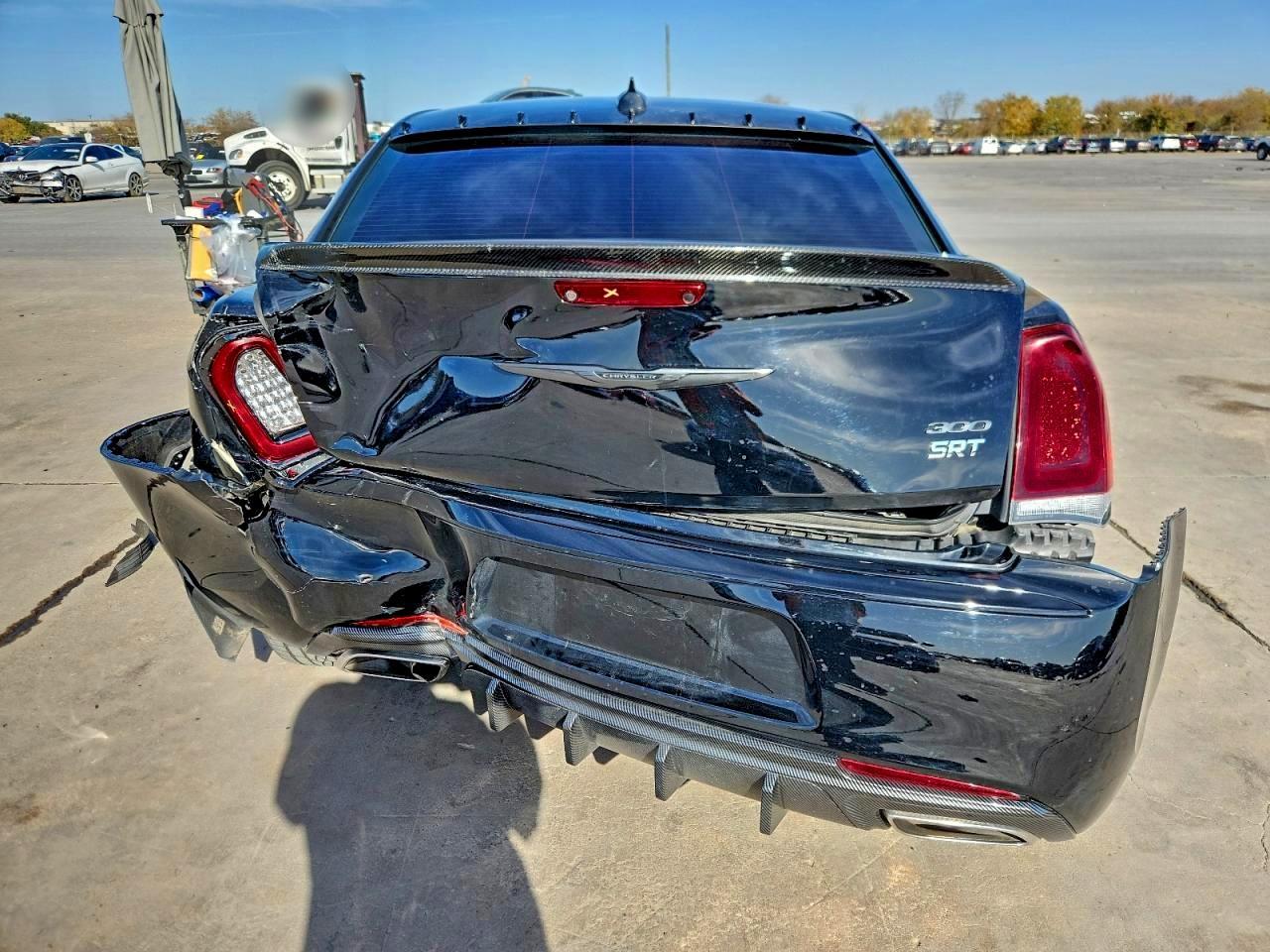 2022 Chrysler 300 Touring - Image 6