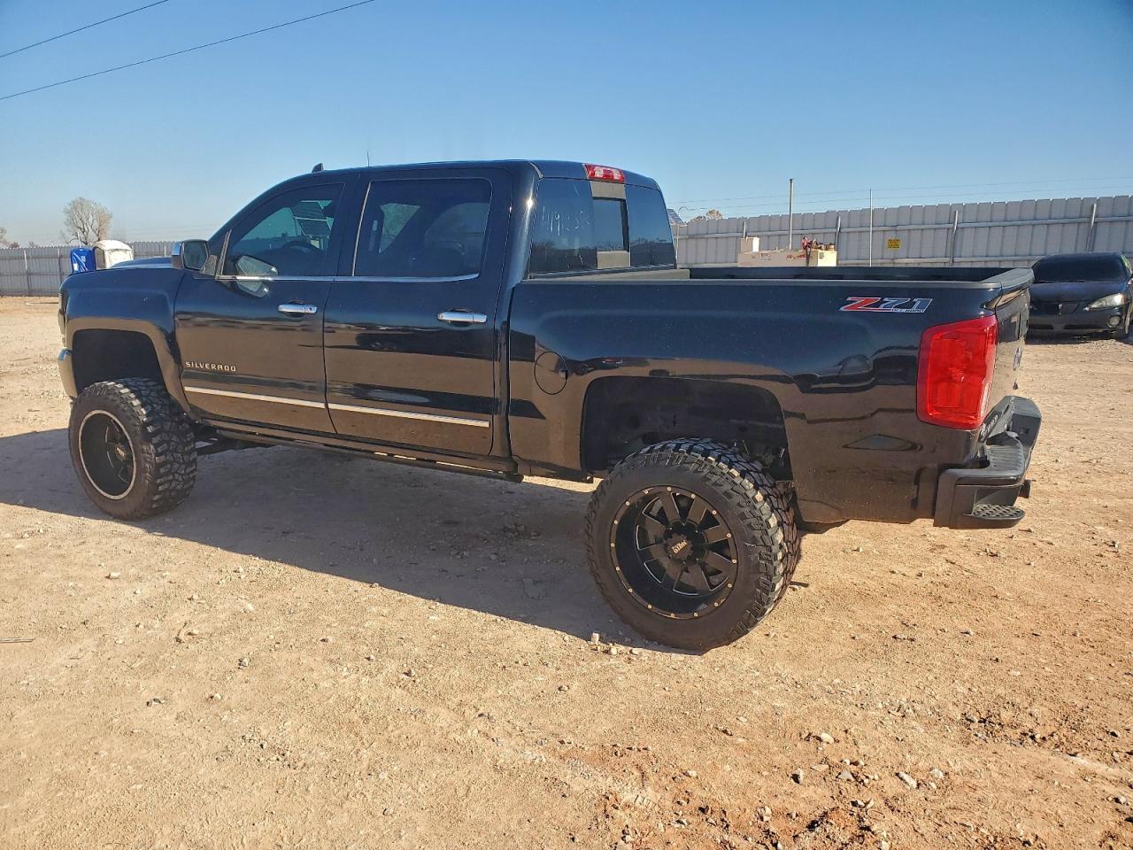 2016 Chevrolet Silverado K1500 Ltz - Image 2
