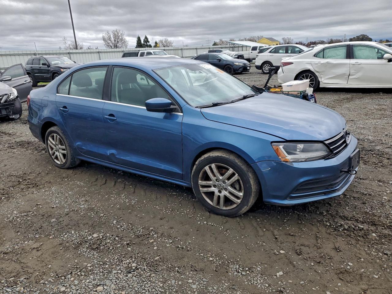 2017 Volkswagen Jetta S - Image 4