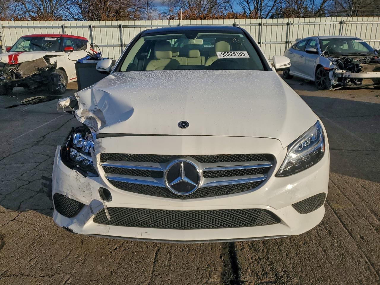 2019 Mercedes-Benz C 300 4Matic - Фото 5