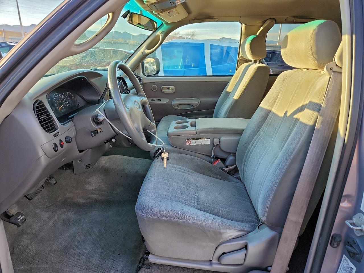 2001 Toyota Tundra Sr5 - Image 7