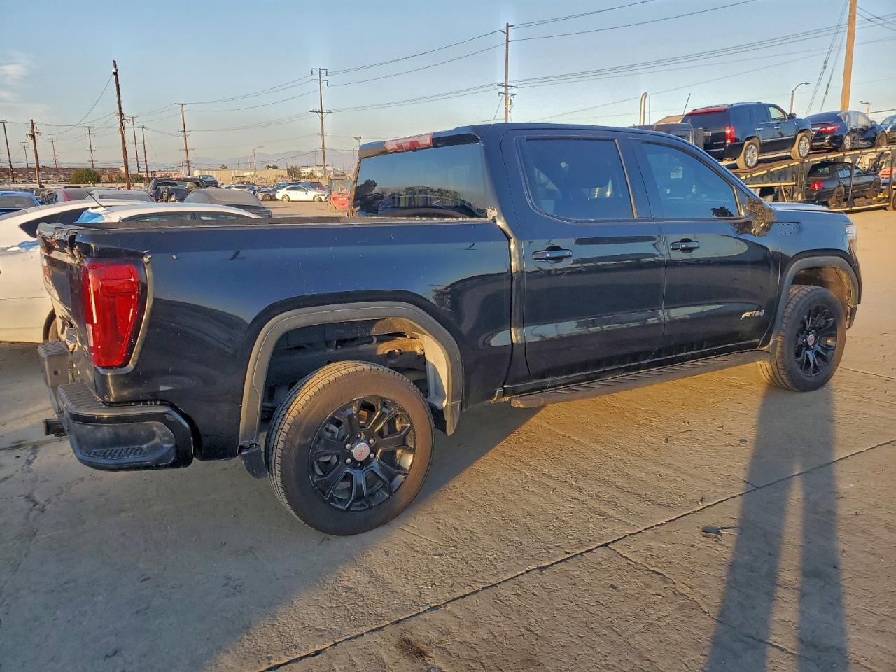 2021 GMC Sierra K1500 At4 - Фото 3