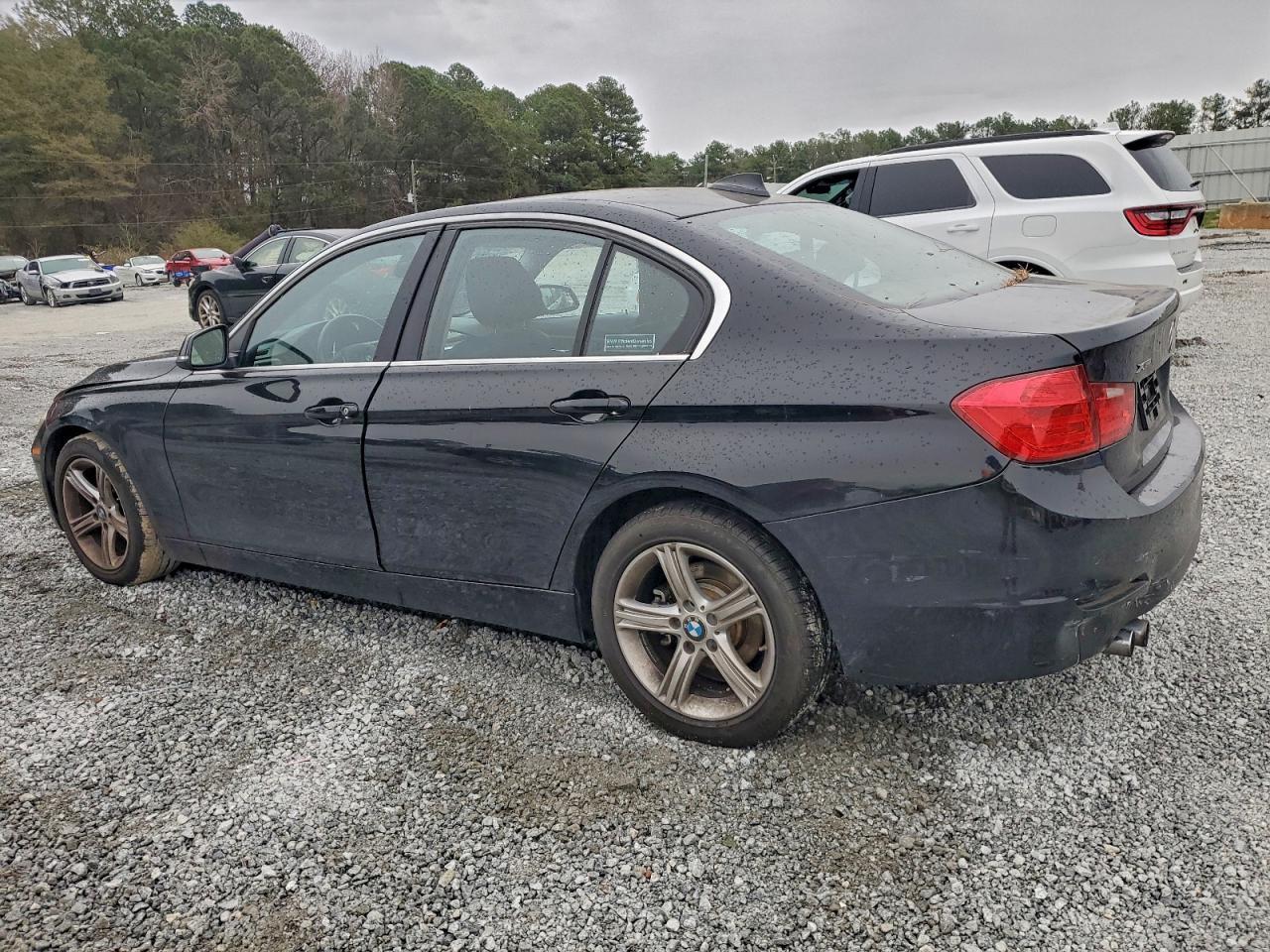 2015 BMW 328 Xi - Image 2