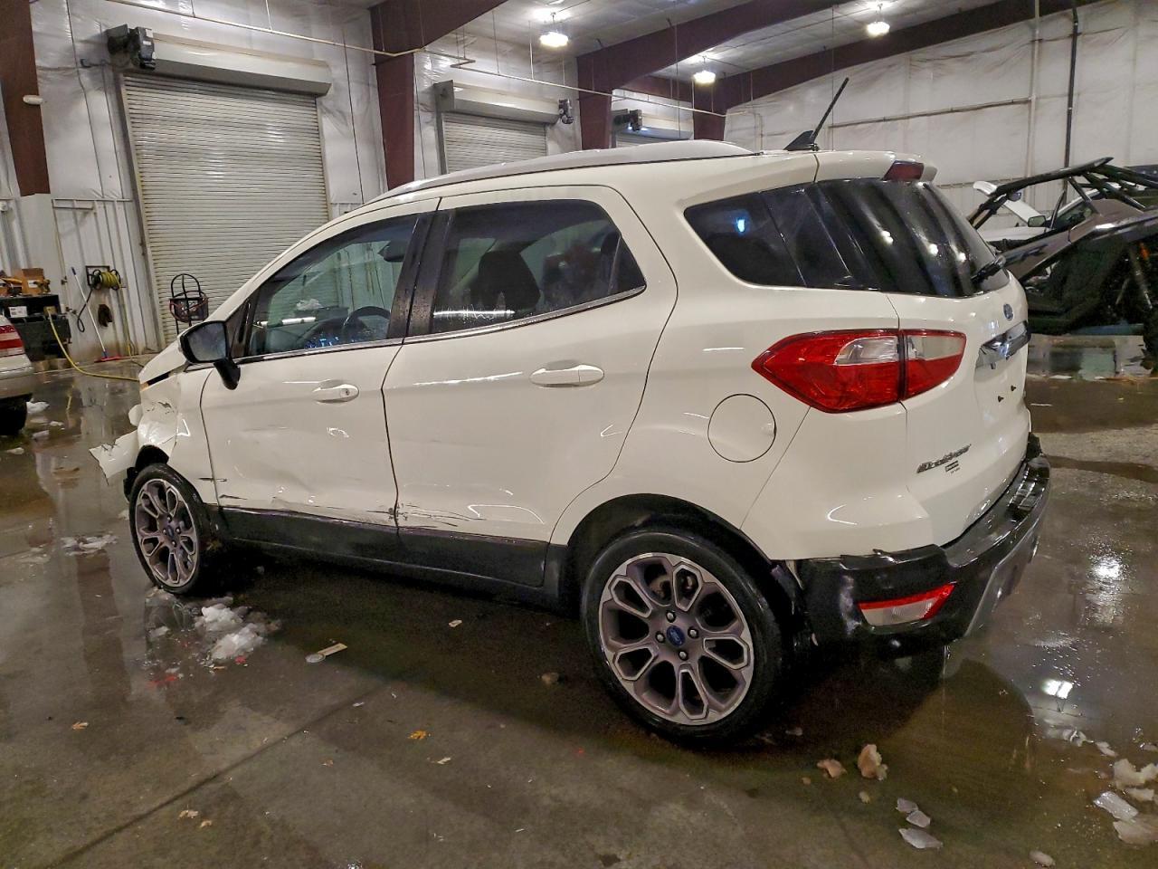 2021 Ford Ecosport Titanium - Фото 2