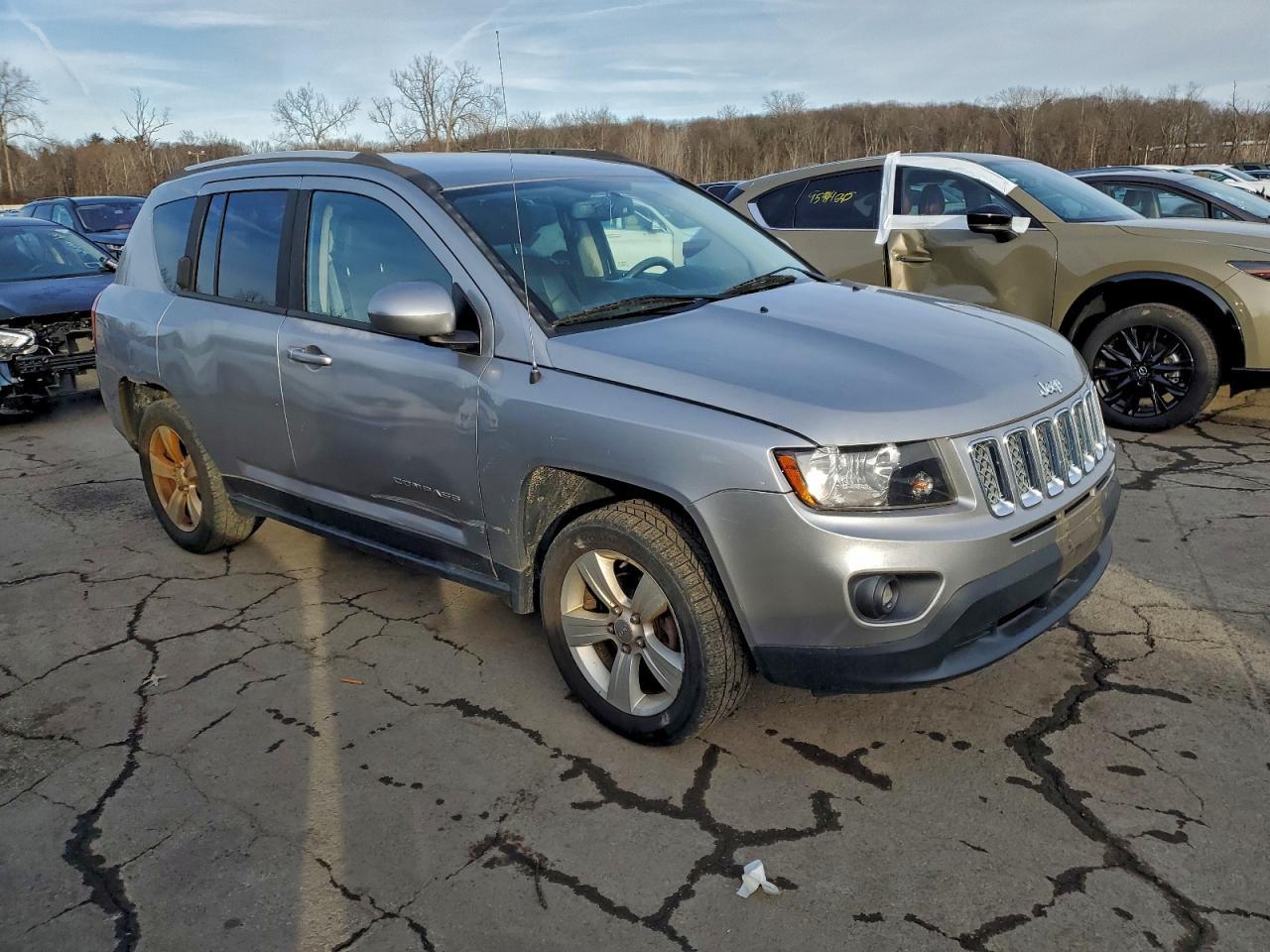 2017 Jeep Compass Latitude - Фото 4