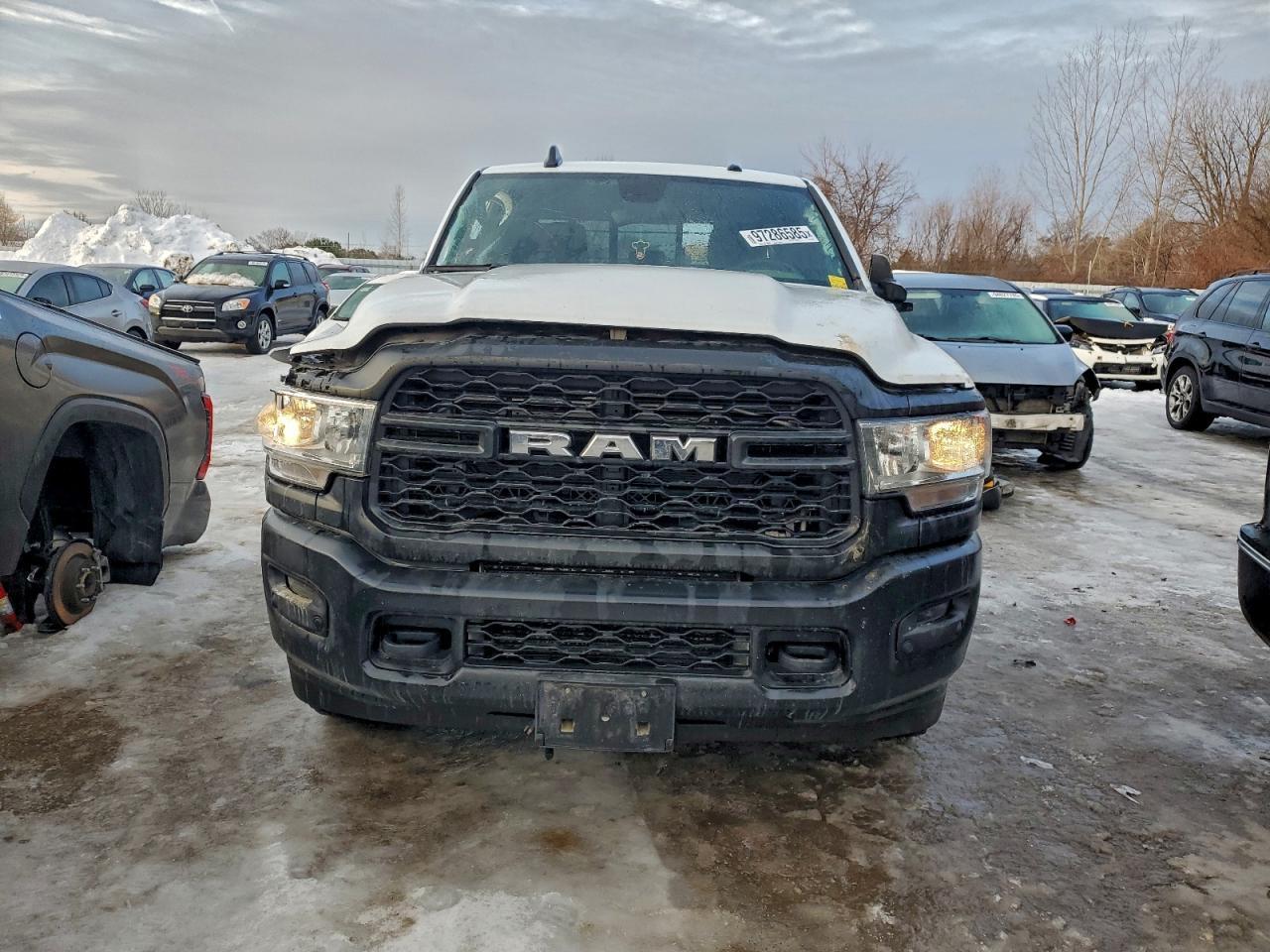 2022 Ram 2500 Tradesman - Фото 5