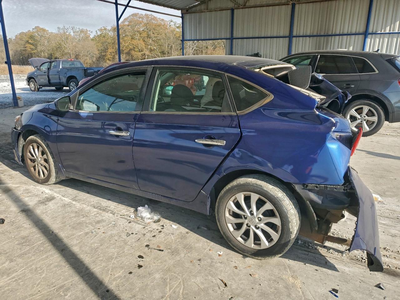 2017 Nissan Sentra S - Фото 2