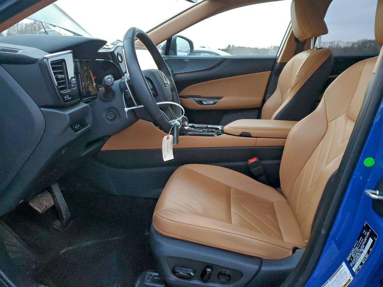 2025 Lexus Nx 450H Luxury - Image 7