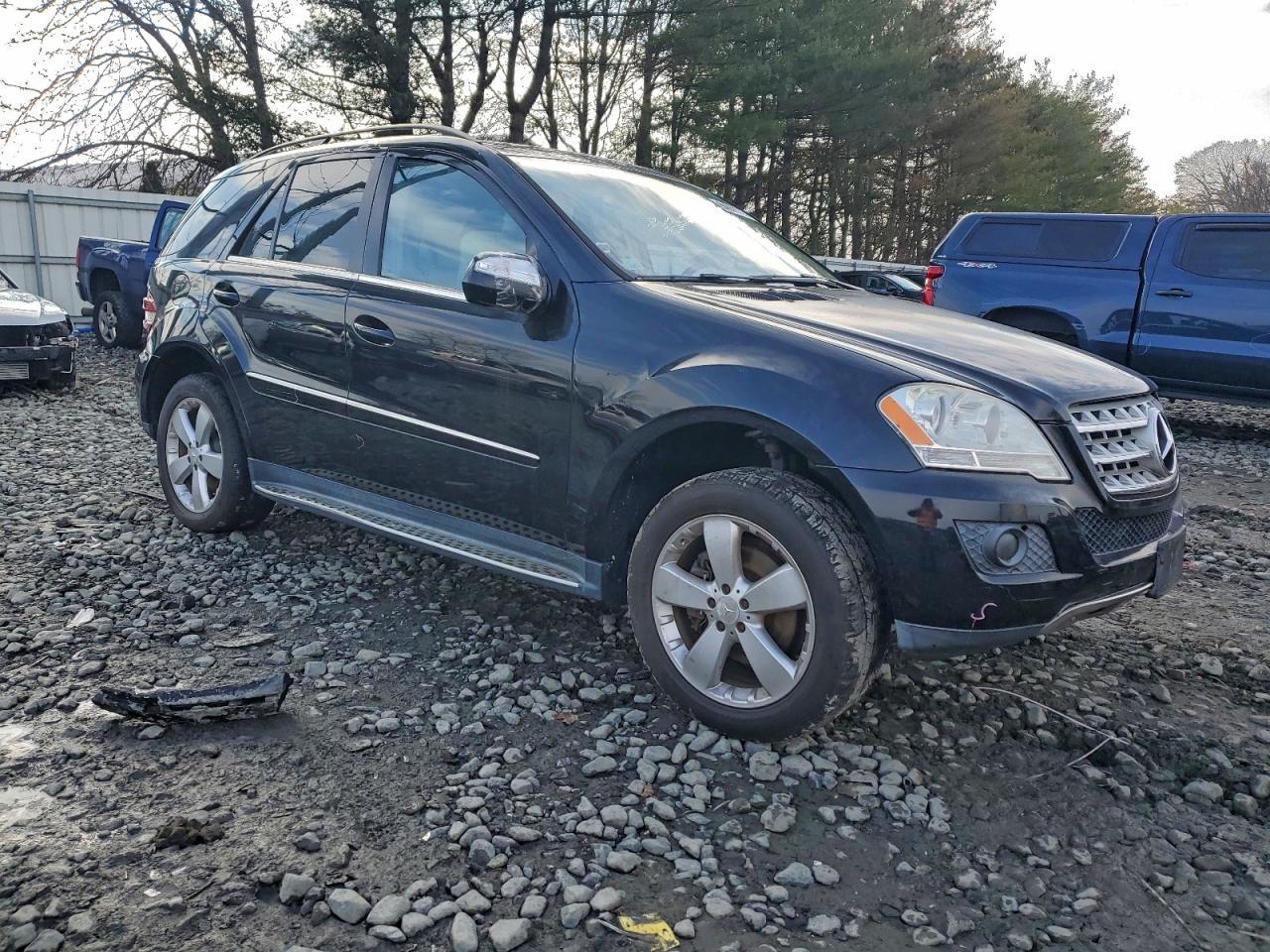 2010 Mercedes-Benz Ml 350 4Matic - Image 4