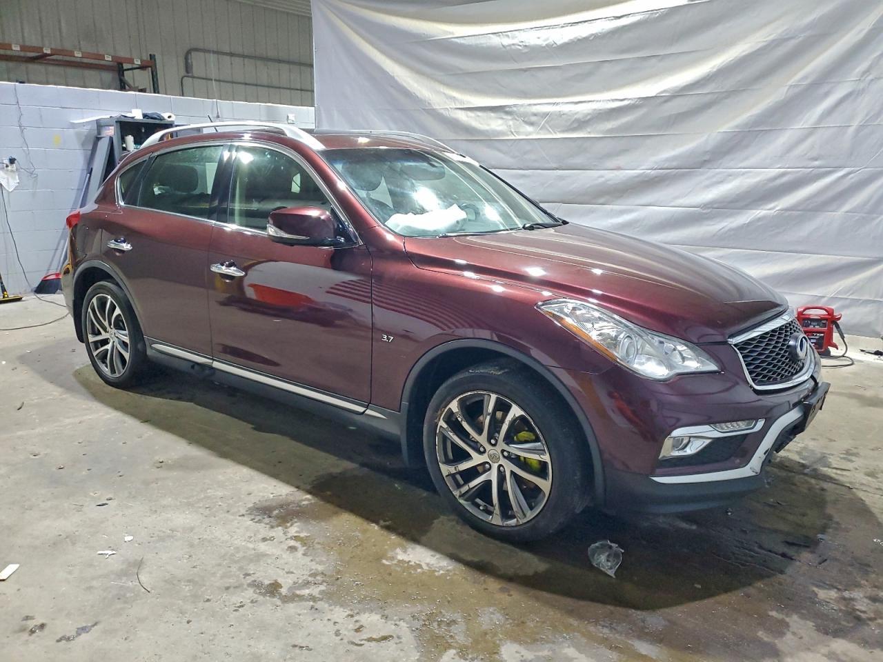 2017 Infinity Qx50 - Image 4