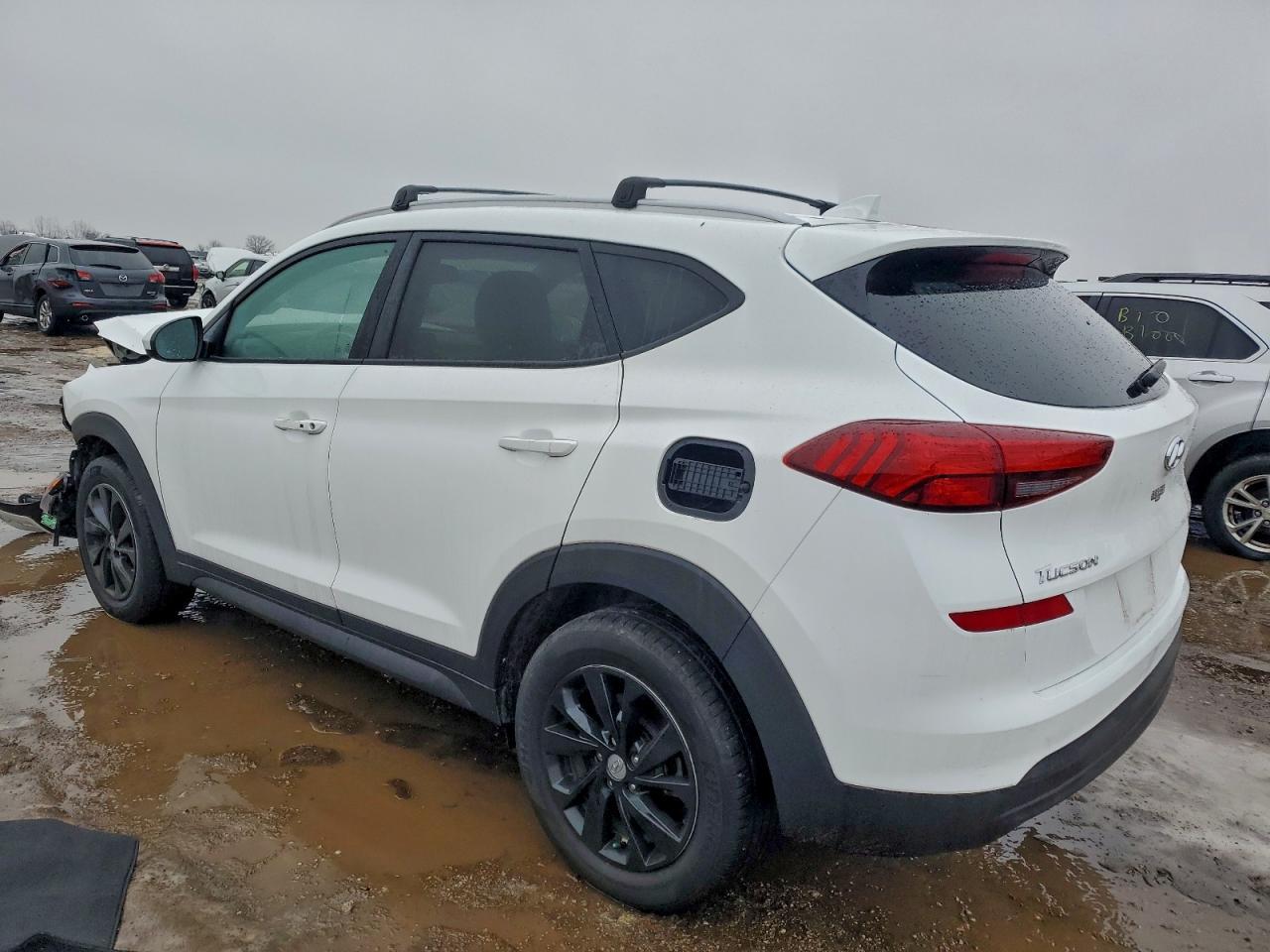 2021 Hyundai Tucson Value - Image 2