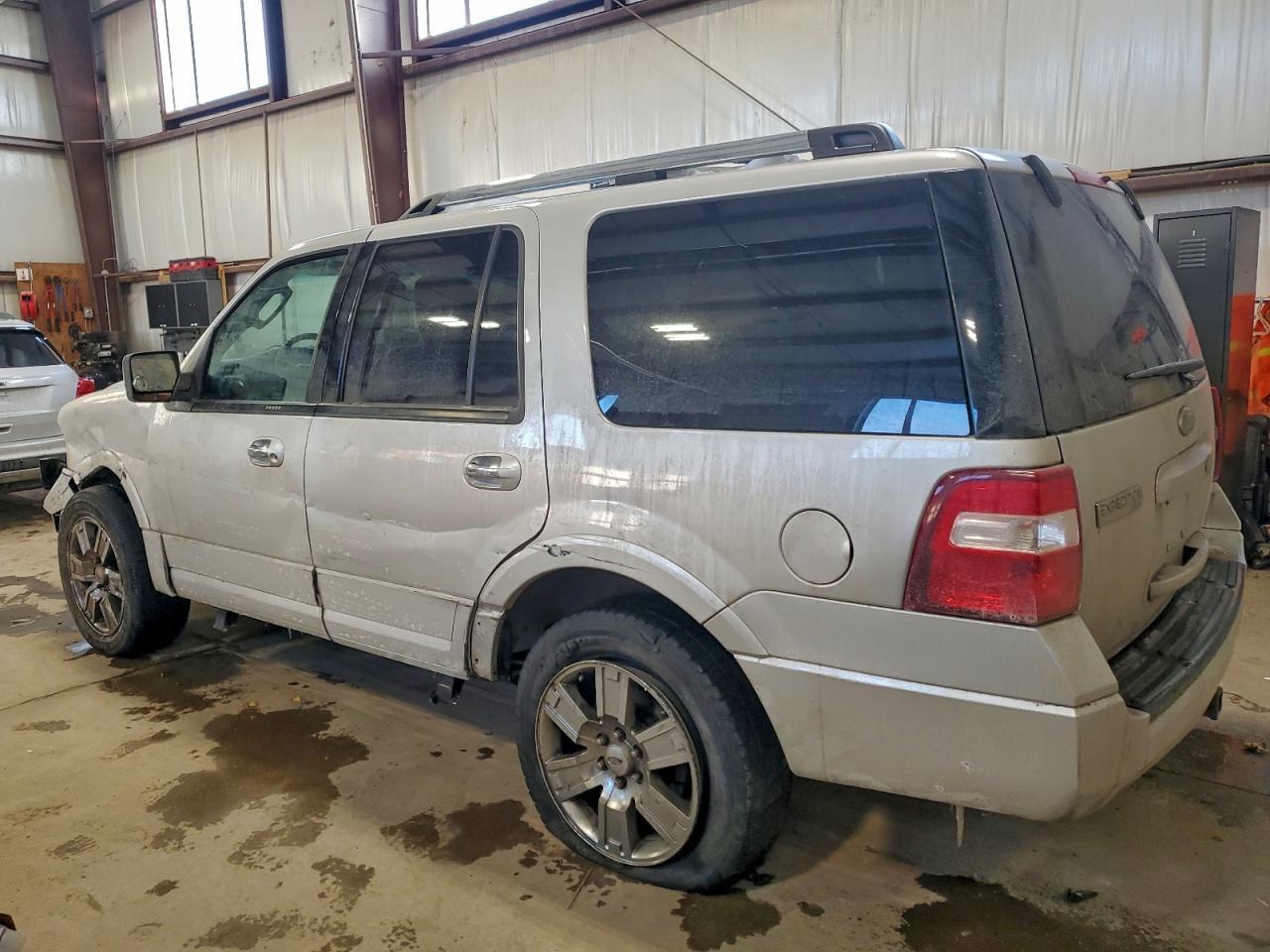 2010 Ford Expedition Limited - Фото 2