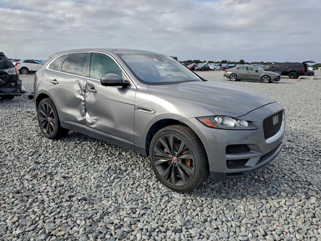 2020 Jaguar F-Pace Prestige - Фото 4