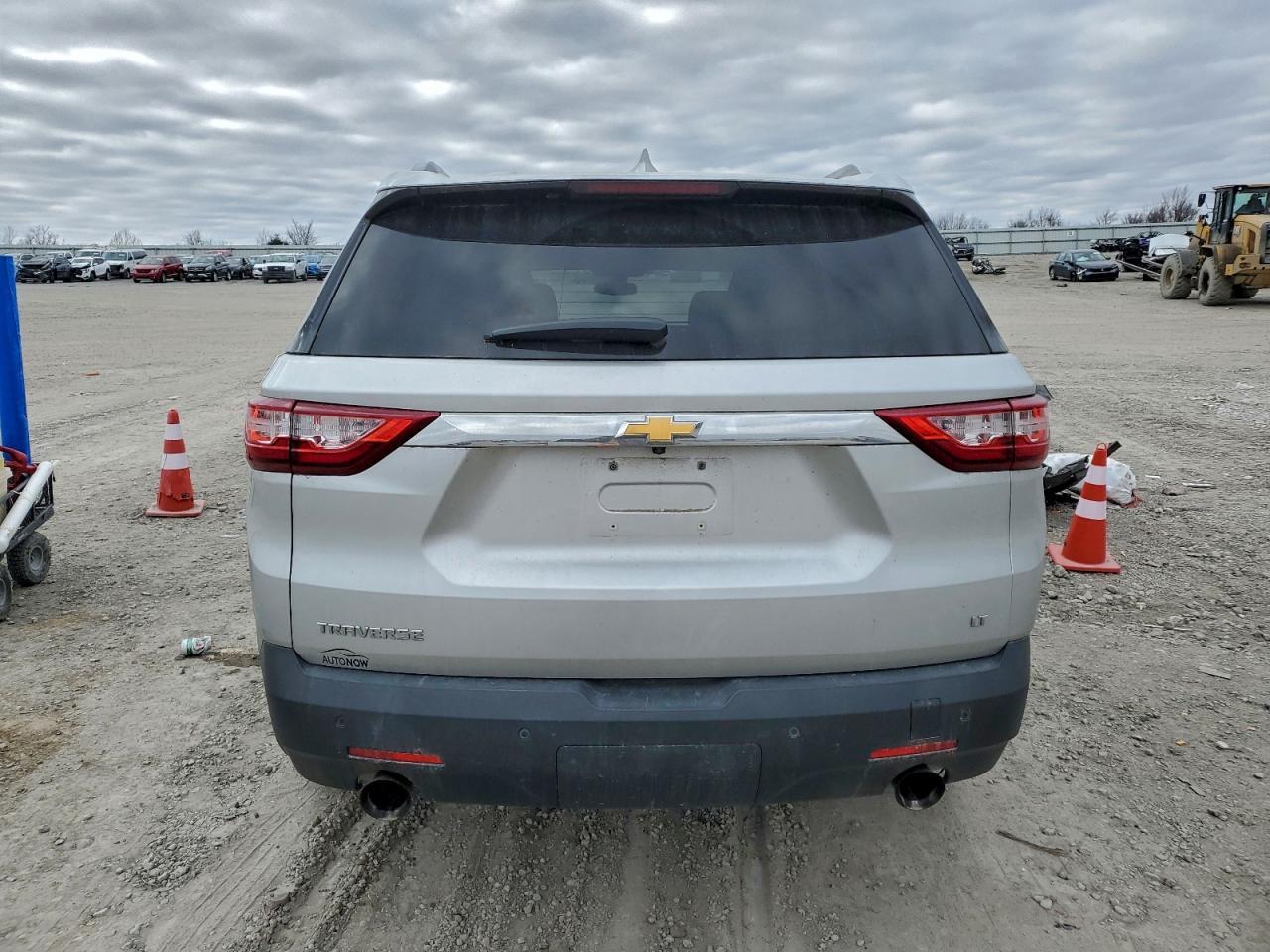 2018 Chevrolet Traverse Lt - Фото 6