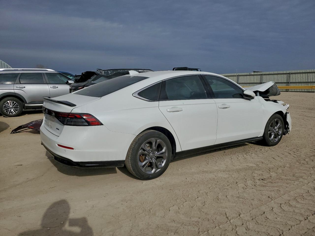 2023 Honda Accord - Фото 3
