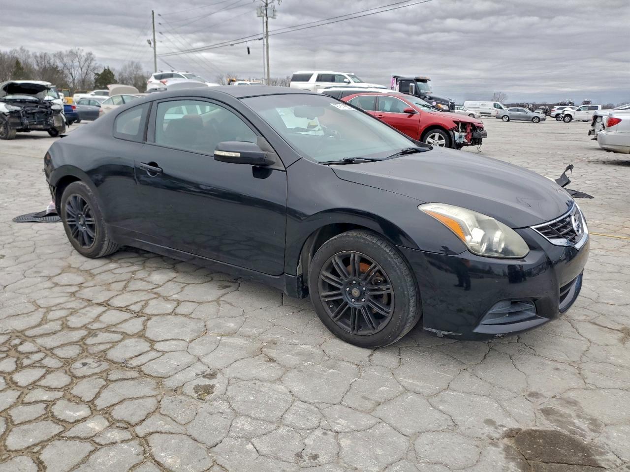 2013 Nissan Altima S - Image 4