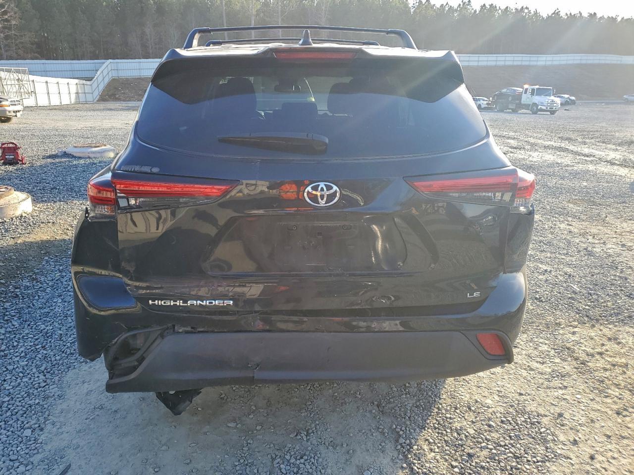 2023 Toyota Highlander L - Фото 6