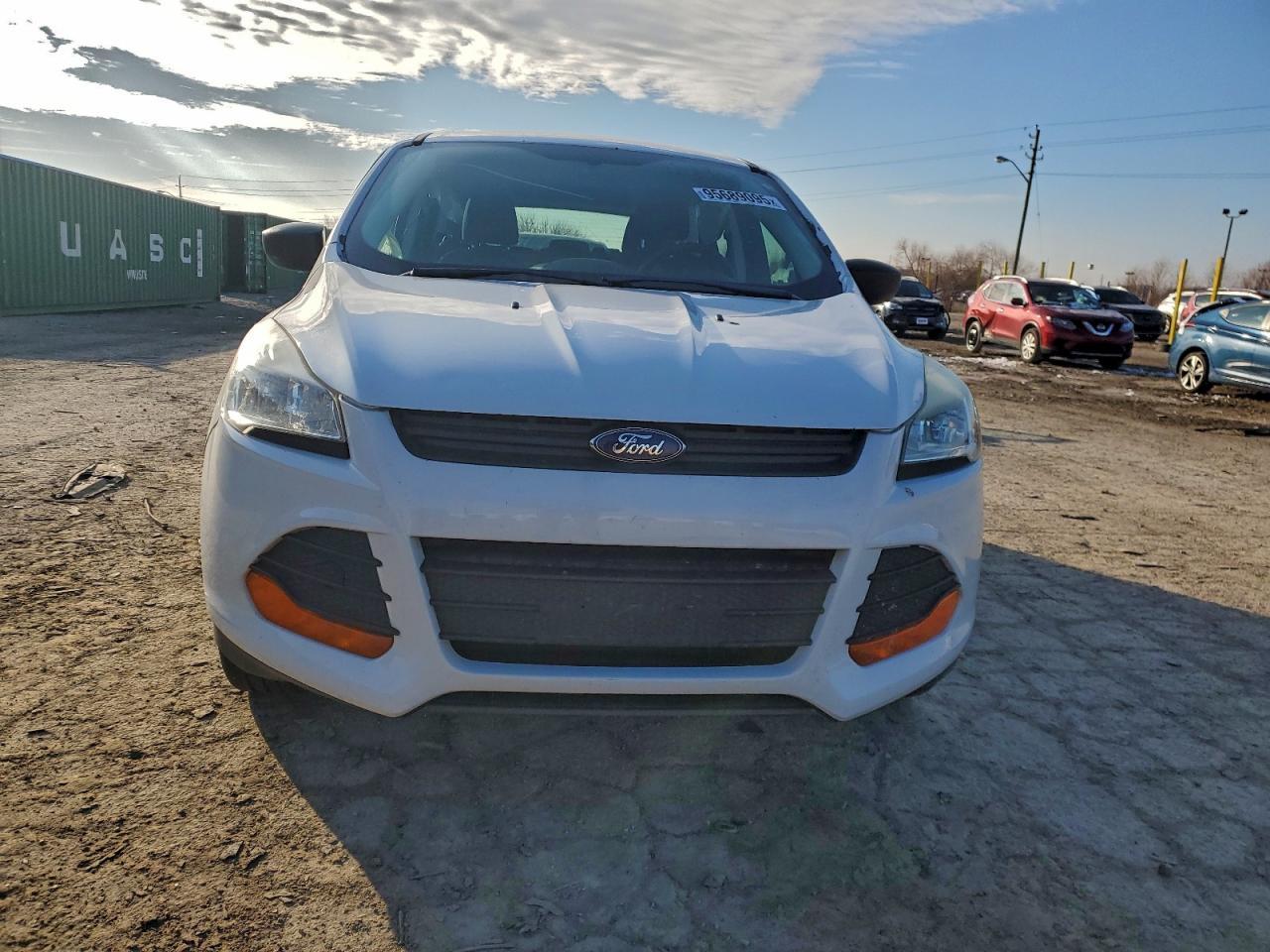 2015 Ford Escape S - Фото 5