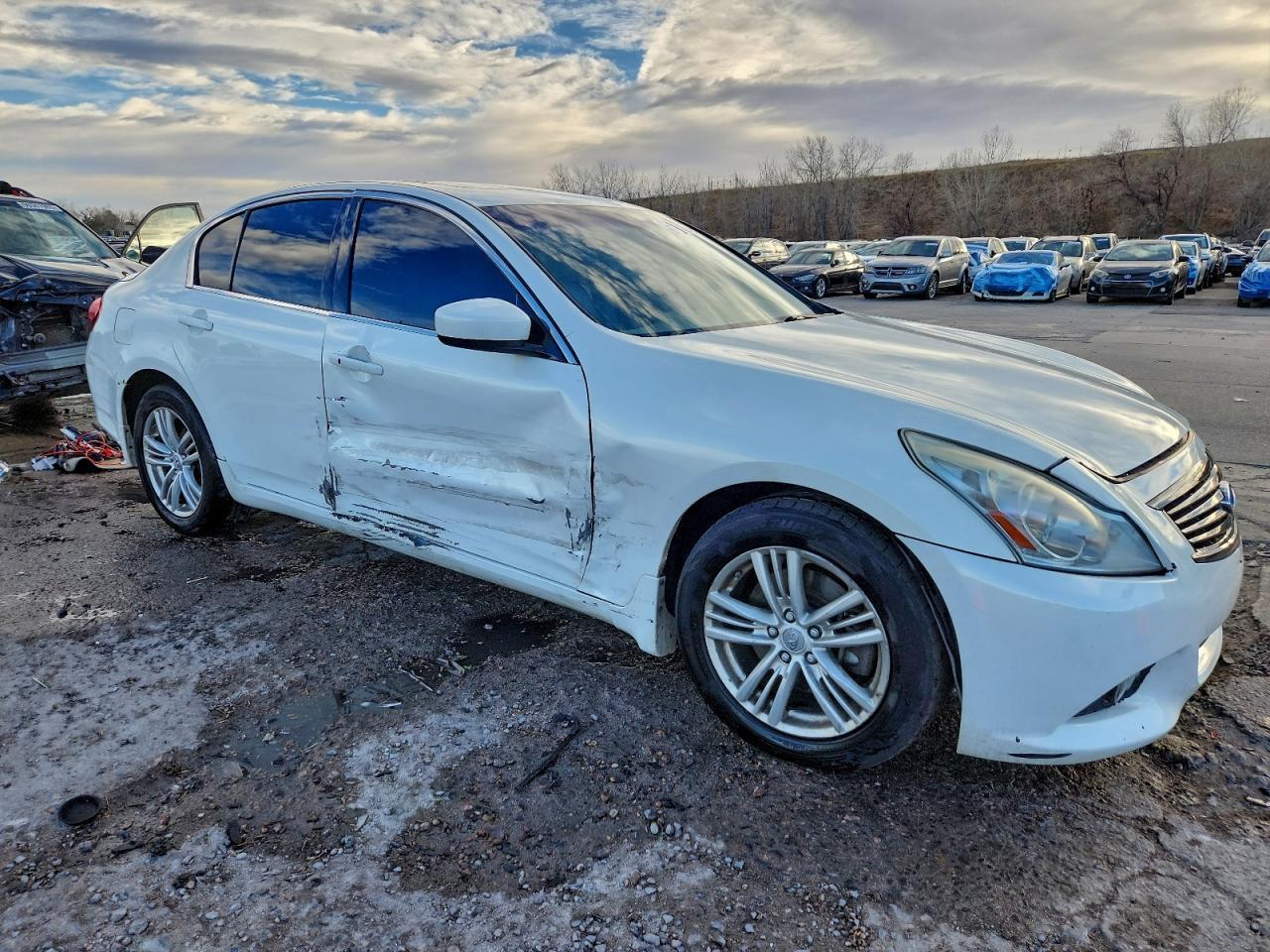 2011 Infiniti G37 - Фото 4