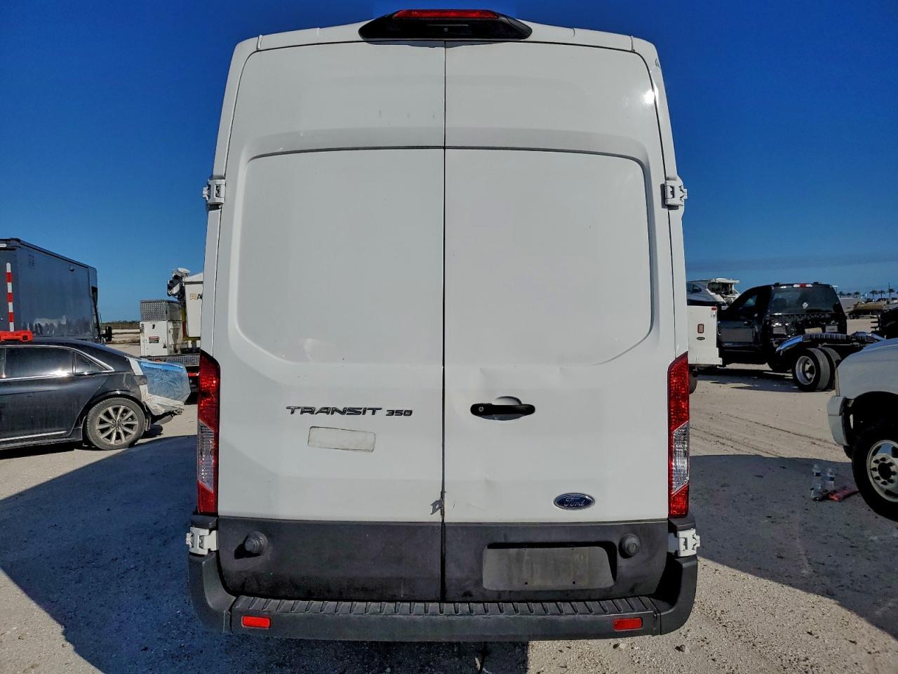 2021 Ford Transit Refrigerated Delivery Van - Фото 6