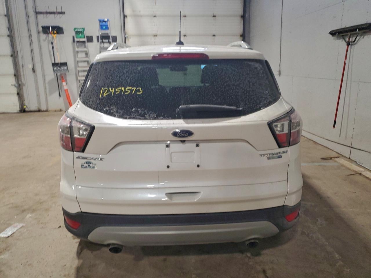 2017 Ford Escape Titanium - Image 6