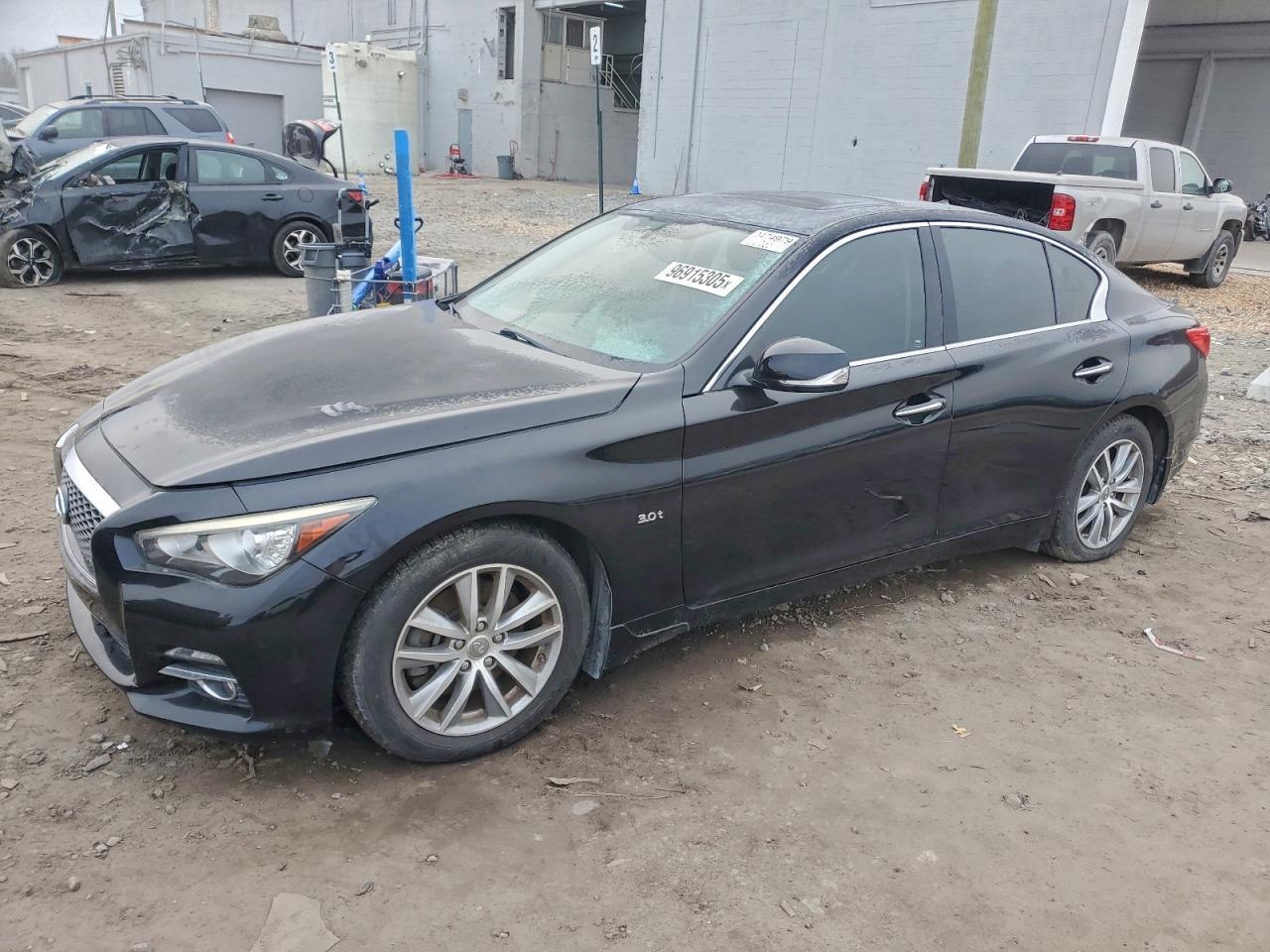 2016 Infiniti Q50 Premium