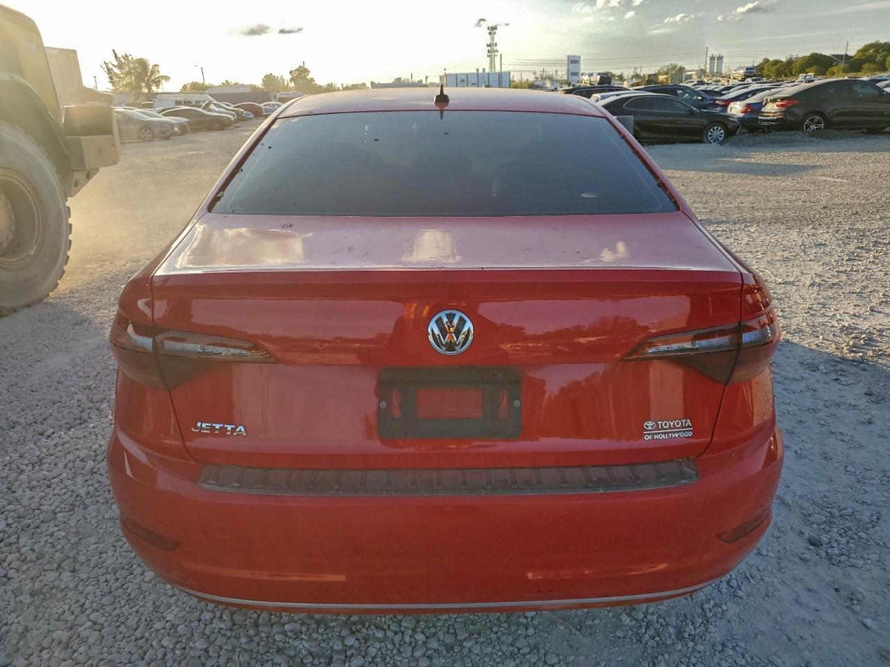 2019 Volkswagen Jetta S - Фото 6